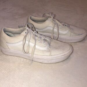 Vans White Canvas Comfy Cush Old Skool Sneaker